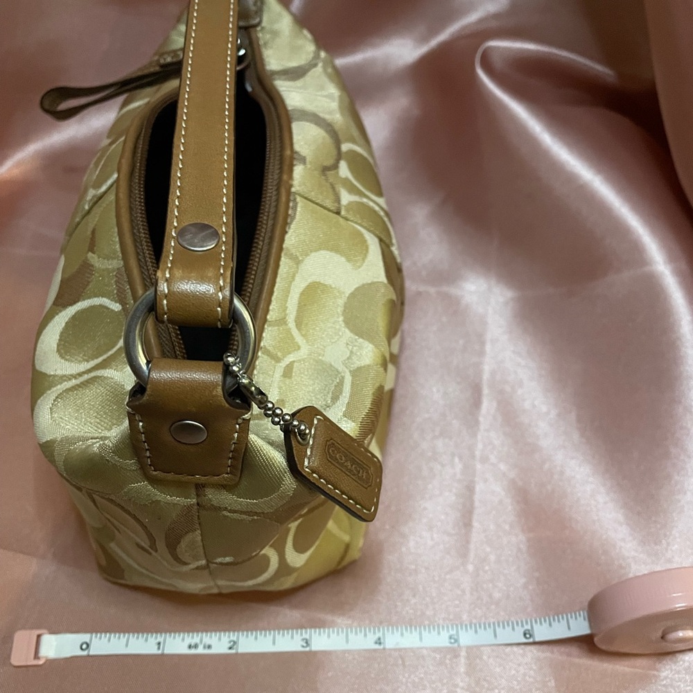 SOLD Vintage Y2K Coach Optic Signature Jacquard Tan Brown Designer Handbag - Picture 10 of 11
